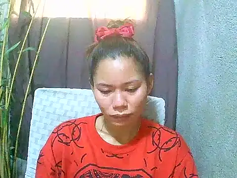 Snapshot of Sweeetgurll chatting on May 7, 2026, 2:17 am Sweeetgurll online show from May 7, 2026, 2:17 am
