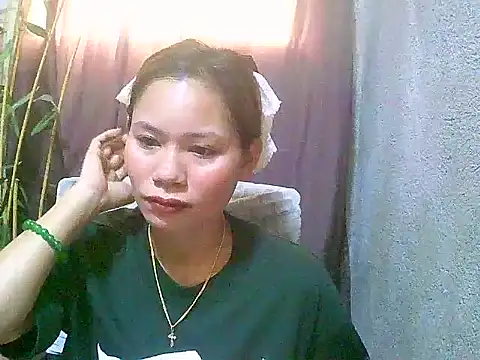 Snapshot of Sweeetgurll chatting on May 10, 2026, 3:55 am Sweeetgurll online show from May 10, 2026, 3:55 am