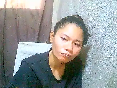 Sweeetgurll online show from May 25, 2026, 1:11 am