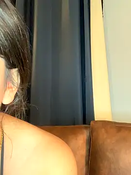 Snapshot of Canneela chatting on September 28, 2025, 4:12 pm Canneela online show from September 28, 2025, 4:12 pm