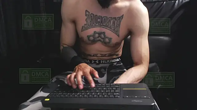 Snapshot of Mr_Klein_69 chatting on October 23, 2025, 12:10 am Mr Klein 69 online show from October 23, 2025, 12:10 am