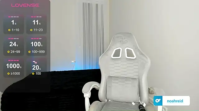 Snapshot of SelinaStorm chatting on March 7, 2026, 1:02 am SelinaStorm online show from March 7, 2026, 1:02 am