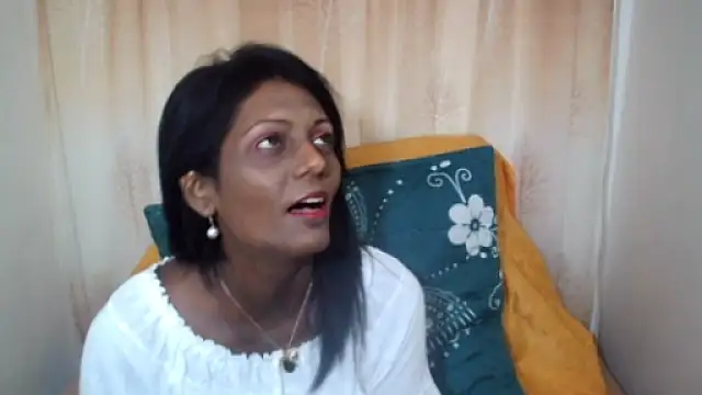 Snapshot of Indianpeaches chatting on October 13, 2025, 5:18 am Indianpeaches online show from October 13, 2025, 5:18 am