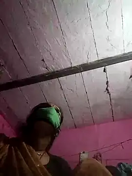 Hot ashna online show from September 14, 2025, 2:38 pm