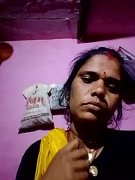 Hot ashna online show from February 11, 2026, 2:55 pm