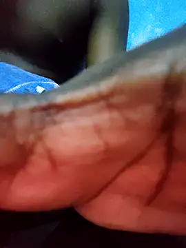 BlackCobraOwner online show from November 17, 2025, 4:13 pm