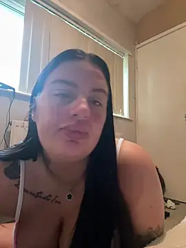 Snapshot of Victoriasteel chatting on February 19, 2026, 11:28 am Victoriasteel online show from February 19, 2026, 11:28 am