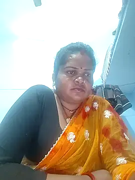Snapshot of Rashi_cut chatting on October 17, 2025, 4:26 am Rashi cut online show from October 17, 2025, 4:26 am