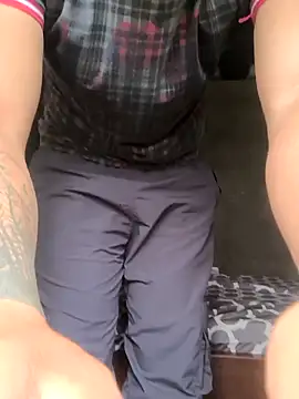 lamejorpene online show from November 15, 2025, 1:07 pm