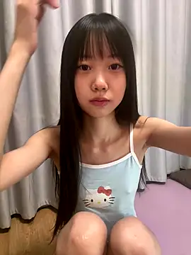 Snapshot of xinyu789 chatting on October 22, 2025, 2:28 pm xinyu789 online show from October 22, 2025, 2:28 pm