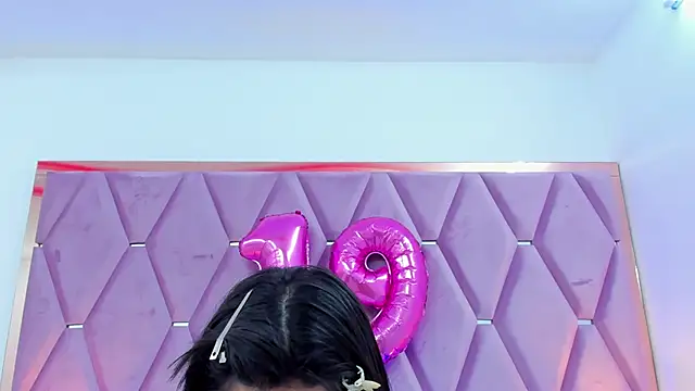 MaskedGirl  online show from September 27, 2025, 12:43 pm