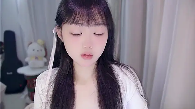 YUANYUAN-A online show from May 9, 2026, 12:10 pm
