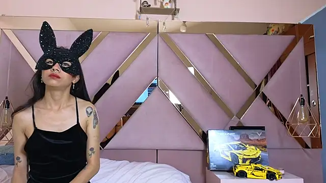 Snapshot of Sophia_moo_ chatting on October 25, 2025, 5:26 am Sophia moo  online show from October 25, 2025, 5:26 am