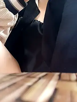 Ficity online show from October 28, 2025, 2:04 am