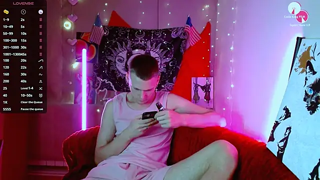 Xavier Night81 online show from September 22, 2025, 1:02 pm