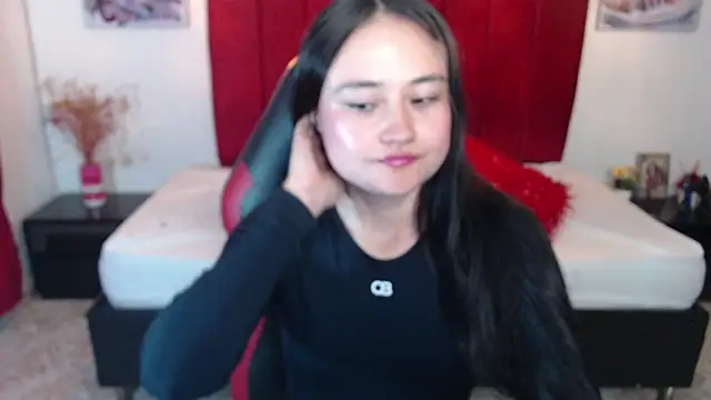 CindySweet 1 online show from January 7, 2026, 1:24 pm