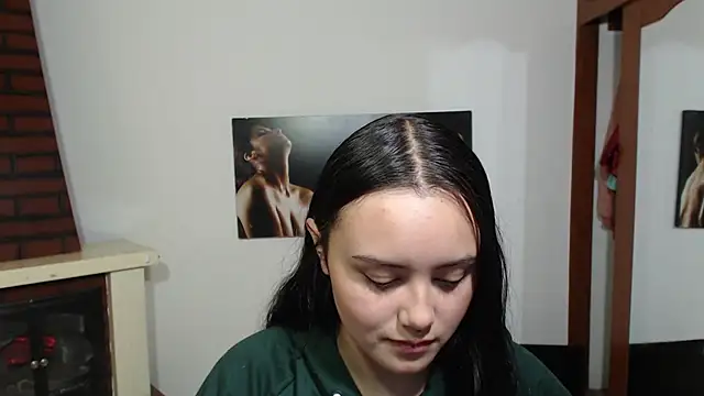 Snapshot of crazy_daniela chatting on September 12, 2025, 8:42 pm crazy daniela online show from September 12, 2025, 8:42 pm