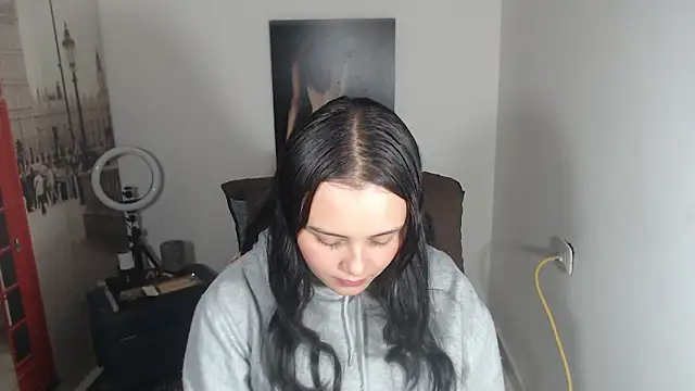 Snapshot of crazy_daniela chatting on October 1, 2025, 9:10 pm crazy daniela online show from October 1, 2025, 9:10 pm