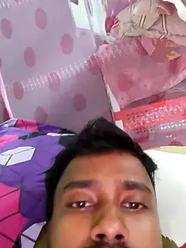 Snapshot of Hotgirlboy2025 chatting on September 17, 2025, 5:36 pm Hotgirlboy2025 online show from September 17, 2025, 5:36 pm