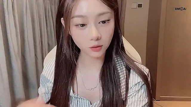 Makinghappymyself  online show from December 20, 2025, 11:06 am