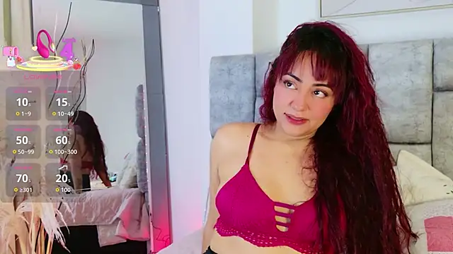 Snapshot of DaniniAnderson chatting on February 10, 2026, 4:16 am DaniniAnderson online show from February 10, 2026, 4:16 am