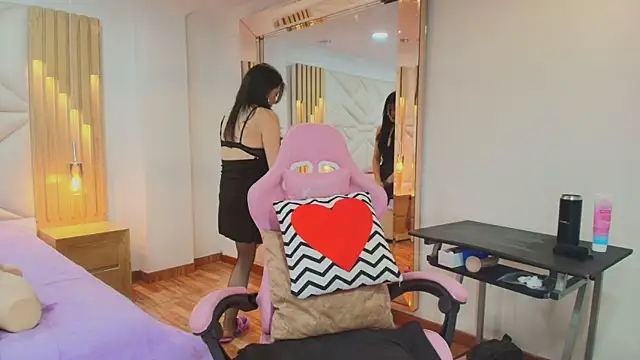 allie pearl online show from September 29, 2025, 11:59 am