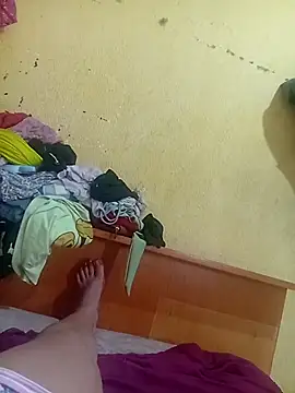 Ravena2290 online show from September 14, 2025, 3:27 am