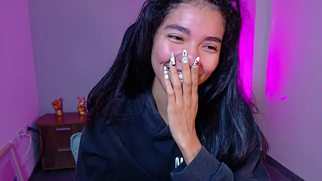 luna roja25 online show from March 20, 2026, 1:16 pm