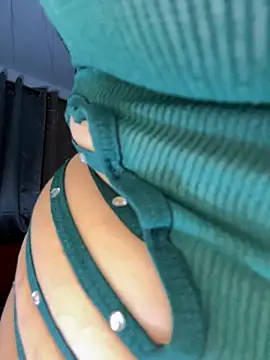 Snapshot of tianastone_ chatting on October 4, 2025, 3:48 am tianastone  online show from October 4, 2025, 3:48 am