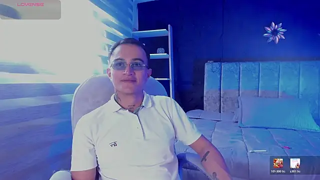 LiamDeep online show from April 25, 2026, 8:17 pm