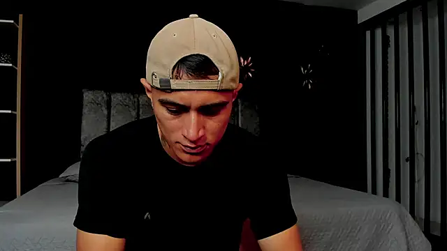 LiamDeep online show from May 8, 2026, 8:58 pm