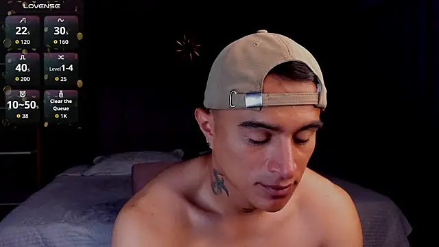 LiamDeep online show from May 10, 2026, 9:31 pm
