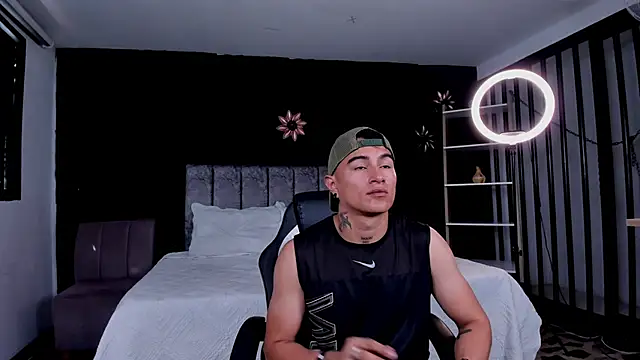 LiamDeep online show from June 21, 2026, 8:00 pm
