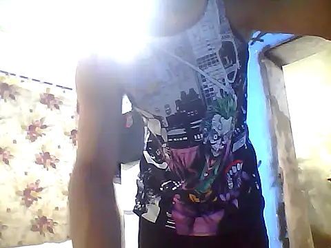 Snapshot of RICHARDSANCHEZZ chatting on November 5, 2025, 11:16 pm RICHARDSANCHEZZ online show from November 5, 2025, 11:16 pm