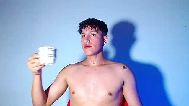 rowanbigboy23 online show from February 12, 2026, 2:28 am