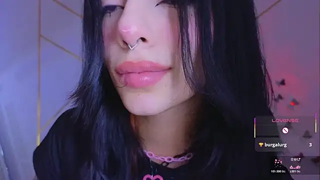 Snapshot of Hollyxx_ chatting on November 6, 2025, 1:56 pm Hollyxx online show from November 6, 2025, 1:56 pm