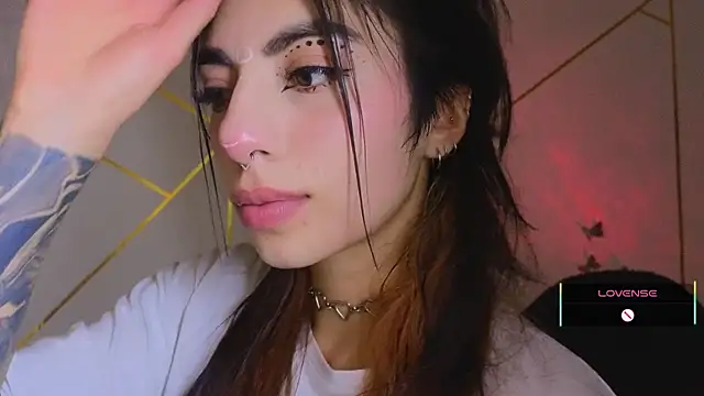 Snapshot of Hollyxx_ chatting on November 14, 2025, 3:49 am Hollyxx online show from November 14, 2025, 3:49 am