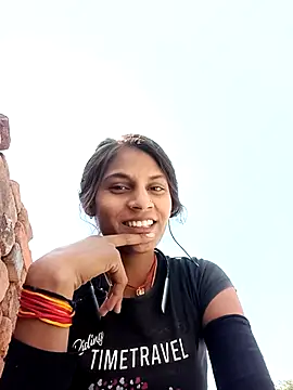 Jyoti thakurr online show from November 13, 2025, 6:56 am