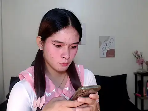 sassymimi69 online show from September 11, 2025, 3:17 am