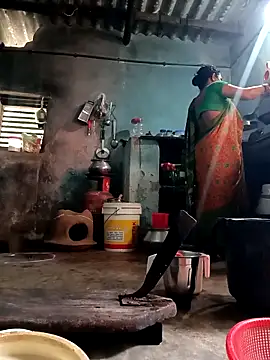 gulapi-gulistan180 online show from September 12, 2025, 5:29 am