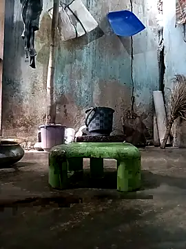 gulapi-gulistan180 online show from September 13, 2025, 5:40 am