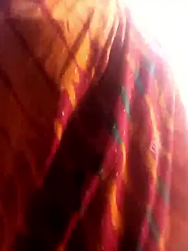 gulapi-gulistan180 online show from September 25, 2025, 5:33 am