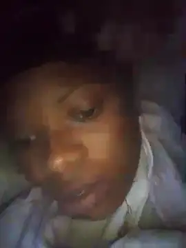 BIGSHAKINGASS online show from September 17, 2025, 4:36 am