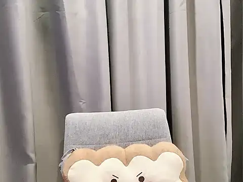 Snapshot of _Melancholy_ chatting on October 18, 2025, 2:51 pm Melancholy online show from October 18, 2025, 2:51 pm