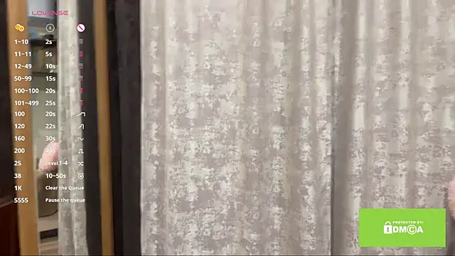 Snapshot of lady_linaa chatting on October 11, 2025, 4:49 pm lady linaa online show from October 11, 2025, 4:49 pm