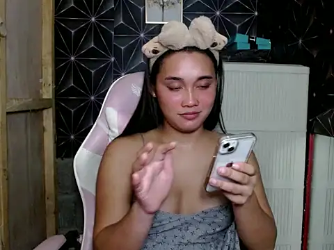 Snapshot of asian_cumstarrhian chatting on September 22, 2025, 3:52 am asian cumstarrhian online show from September 22, 2025, 3:52 am