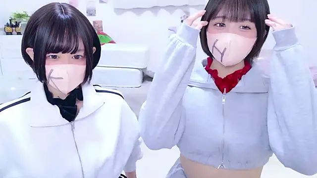 Hinata Sun online show from May 7, 2026, 9:36 am