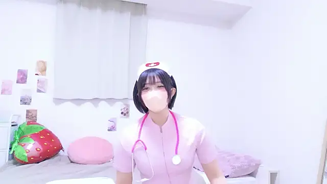 Snapshot of Hinata_Sun chatting on May 10, 2026, 1:27 pm Hinata Sun online show from May 10, 2026, 1:27 pm