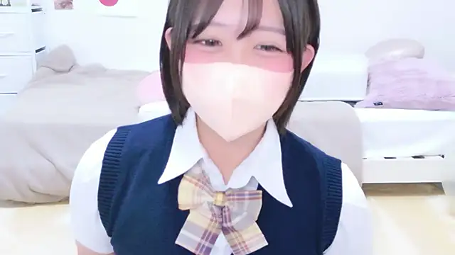 Hinata Sun online show from June 26, 2026, 11:58 am