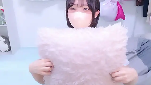 Hinata Sun online show from July 1, 2026, 12:07 pm